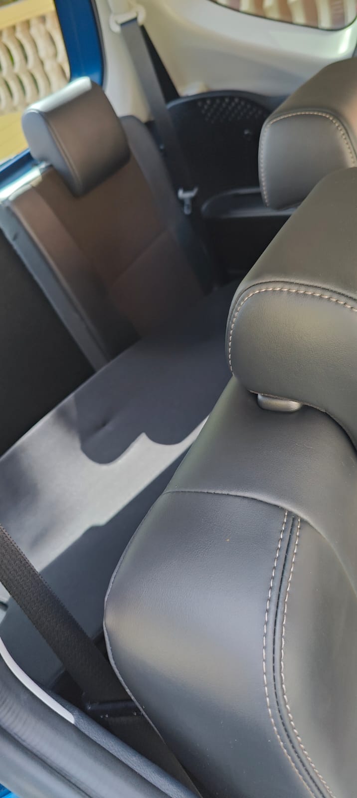 Car Rental-Toyota Sienta- 7 Seater